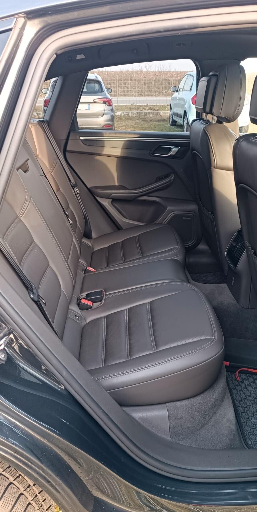 Porsche Macan 2019 2.0 245cv PDK