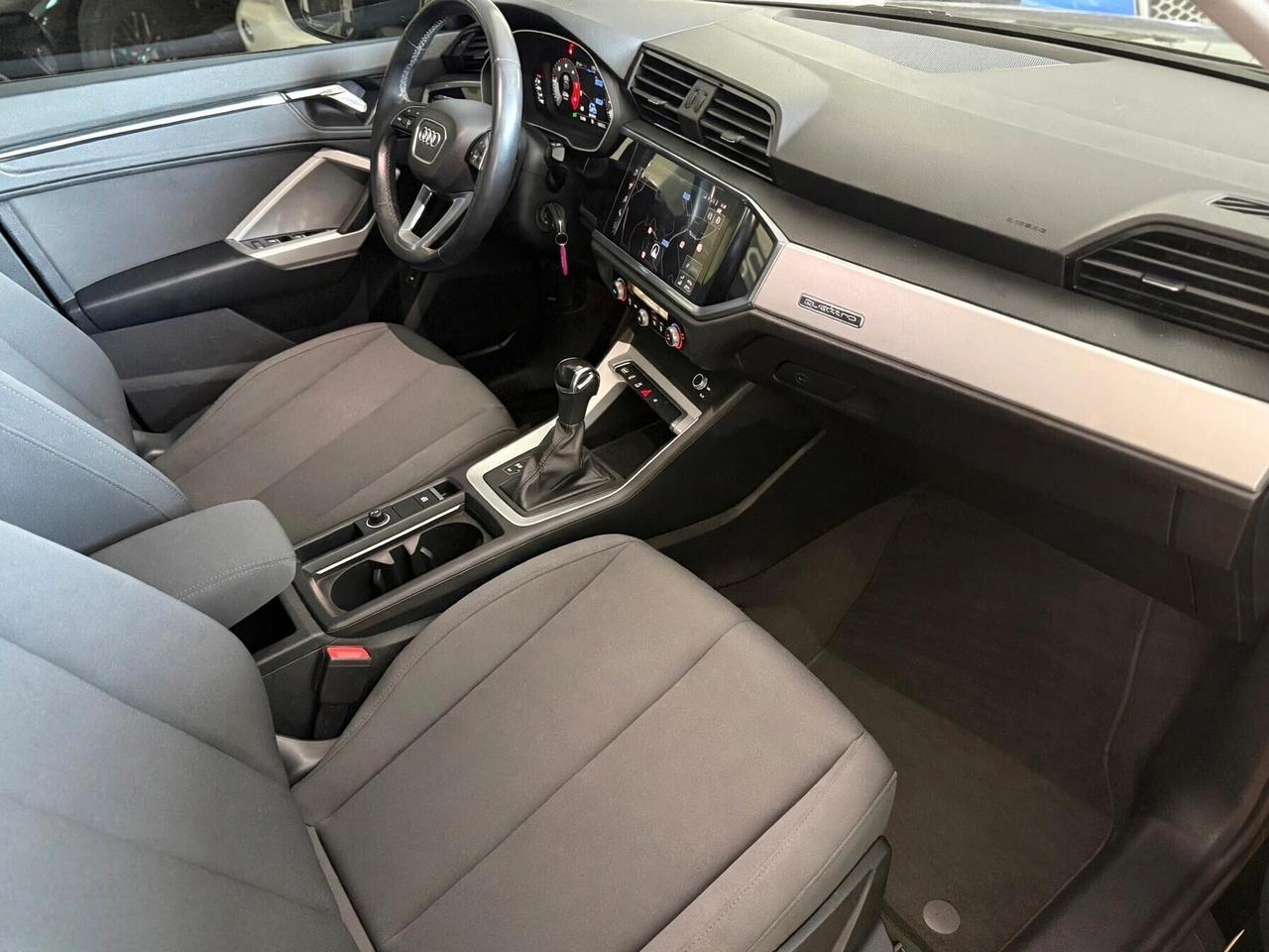 Audi Q3 35 TDI quattro S tronic line edition