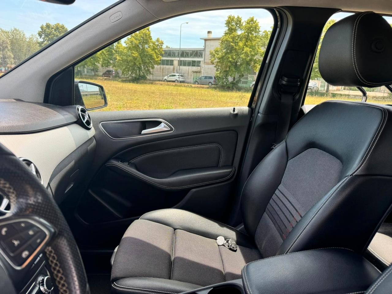 Mercedes-benz B 200 d Automatic Premium