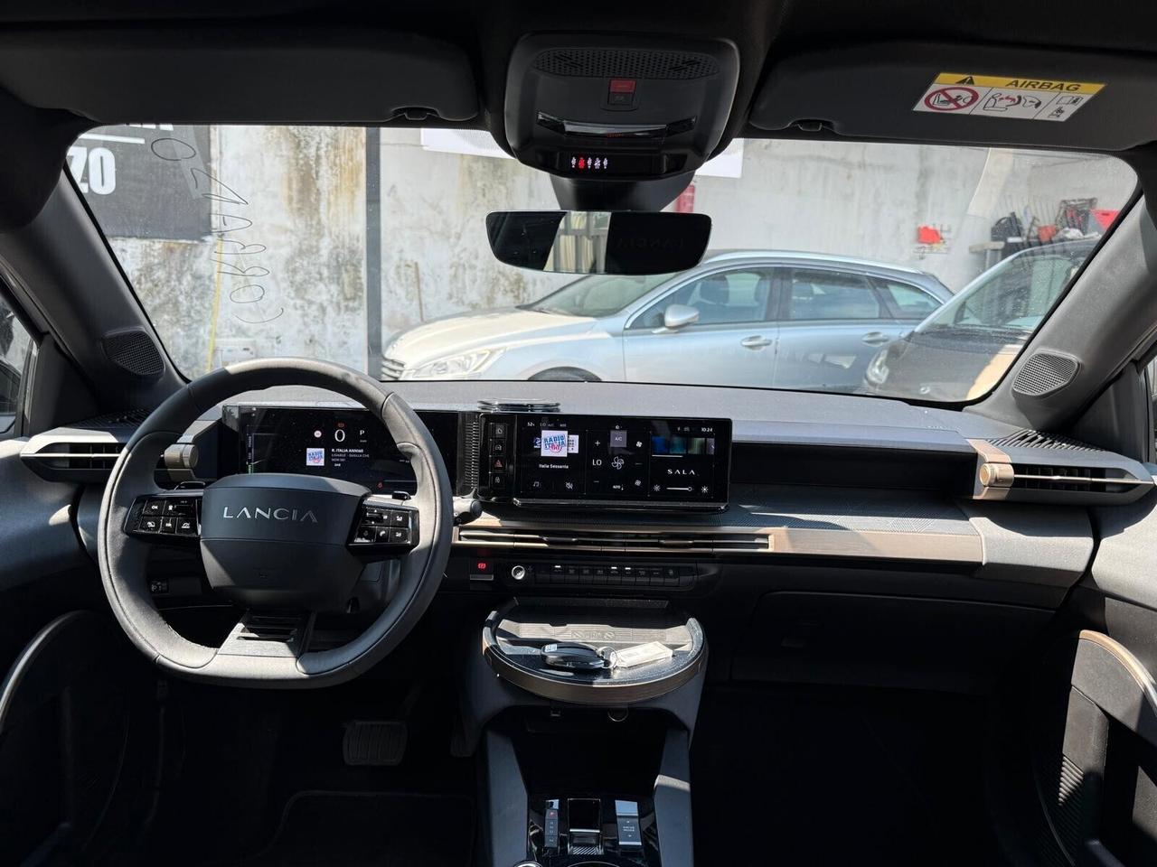 LANCIA YPSILON 2025 Hybrid AUTOMATICA LX 18.000 KM