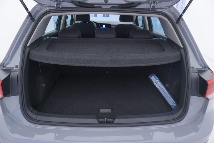 Volkswagen Golf Life DSG BR177020 1.0 Mild Hybrid 110CV