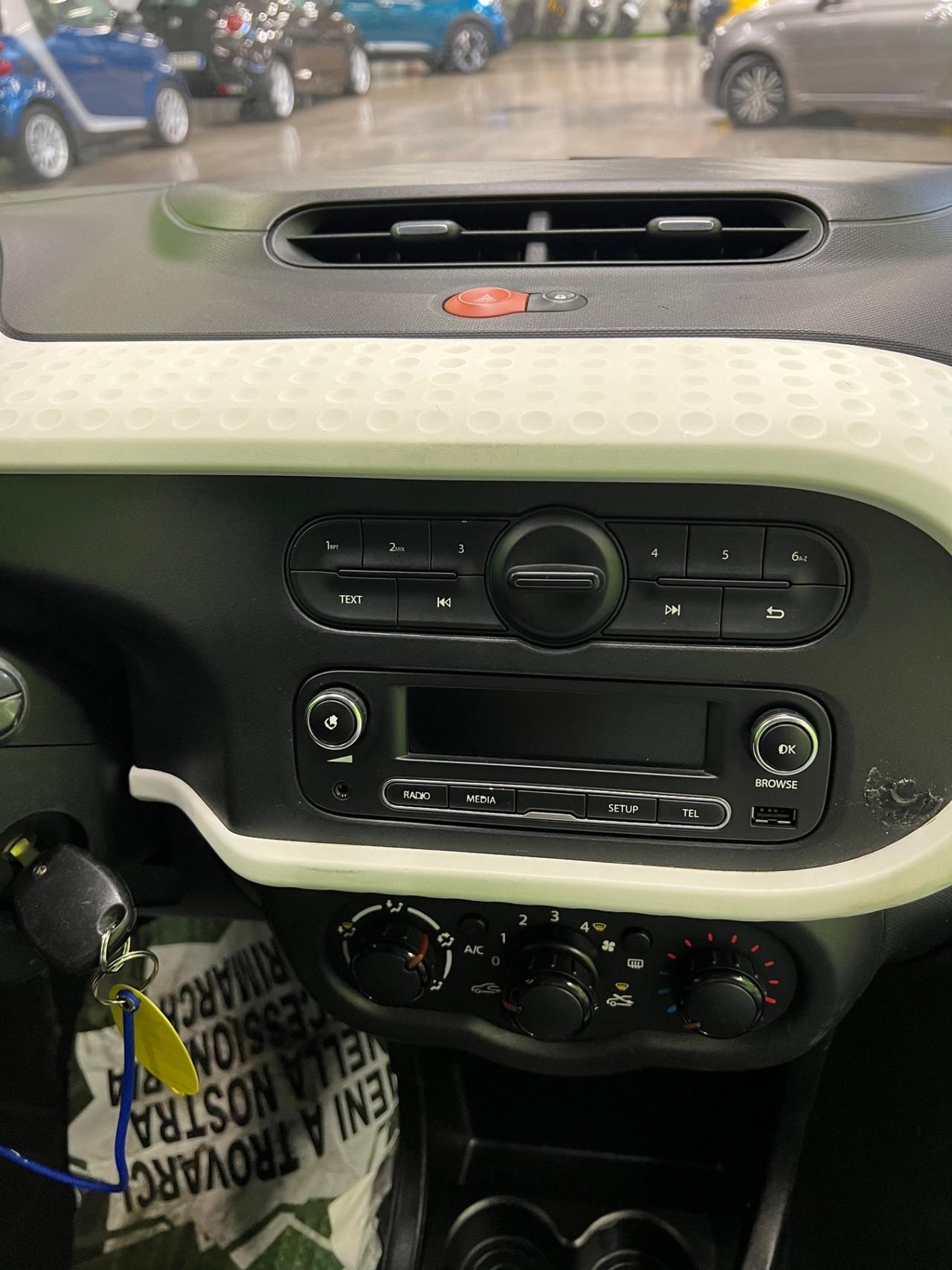 Renault Twingo 1.0 SCe Live