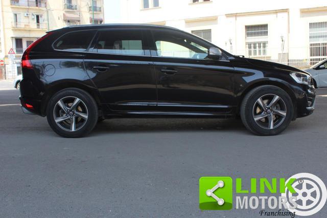 VOLVO XC60 2.0 D4 R-DESIGN MOMENTUM GT-8