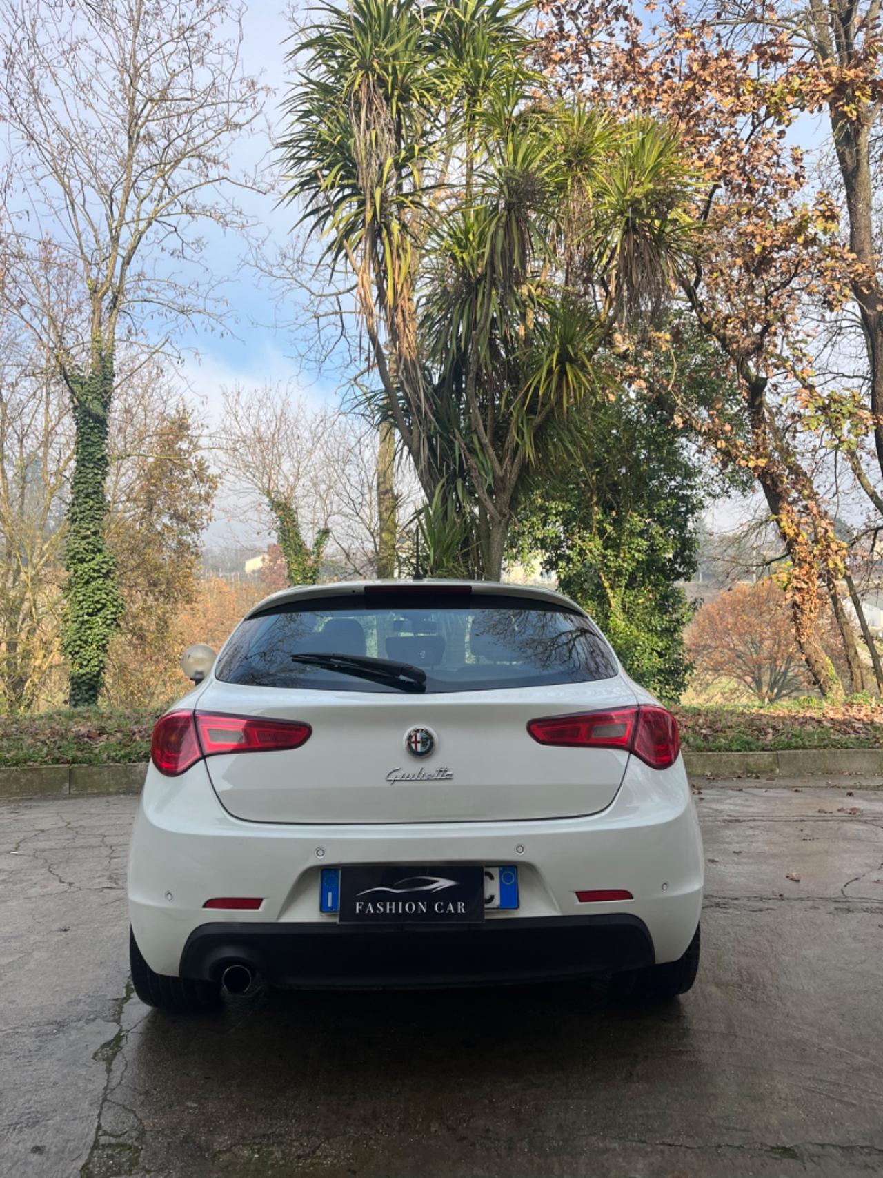 !OCCASIONE!ALFA ROMEO GIULIETTA 1.6 105 CV NEOPATENTATI OK