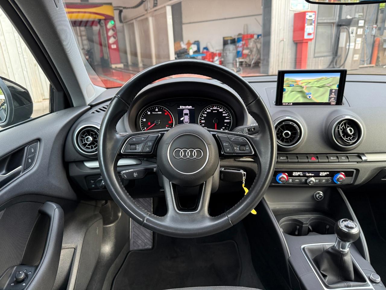 AUDI A3 SPB 2.0 TDI BUSINESS 150CV