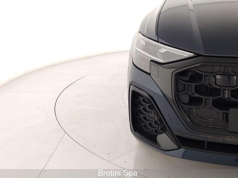 Audi Q8 50 TDI 210kW quattro tip. S Line Edition