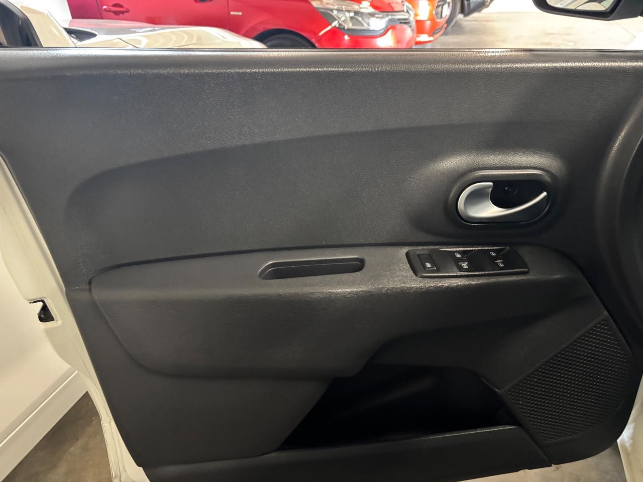 Dacia Lodgy Stepway 1.5 dci | 7 POSTI |