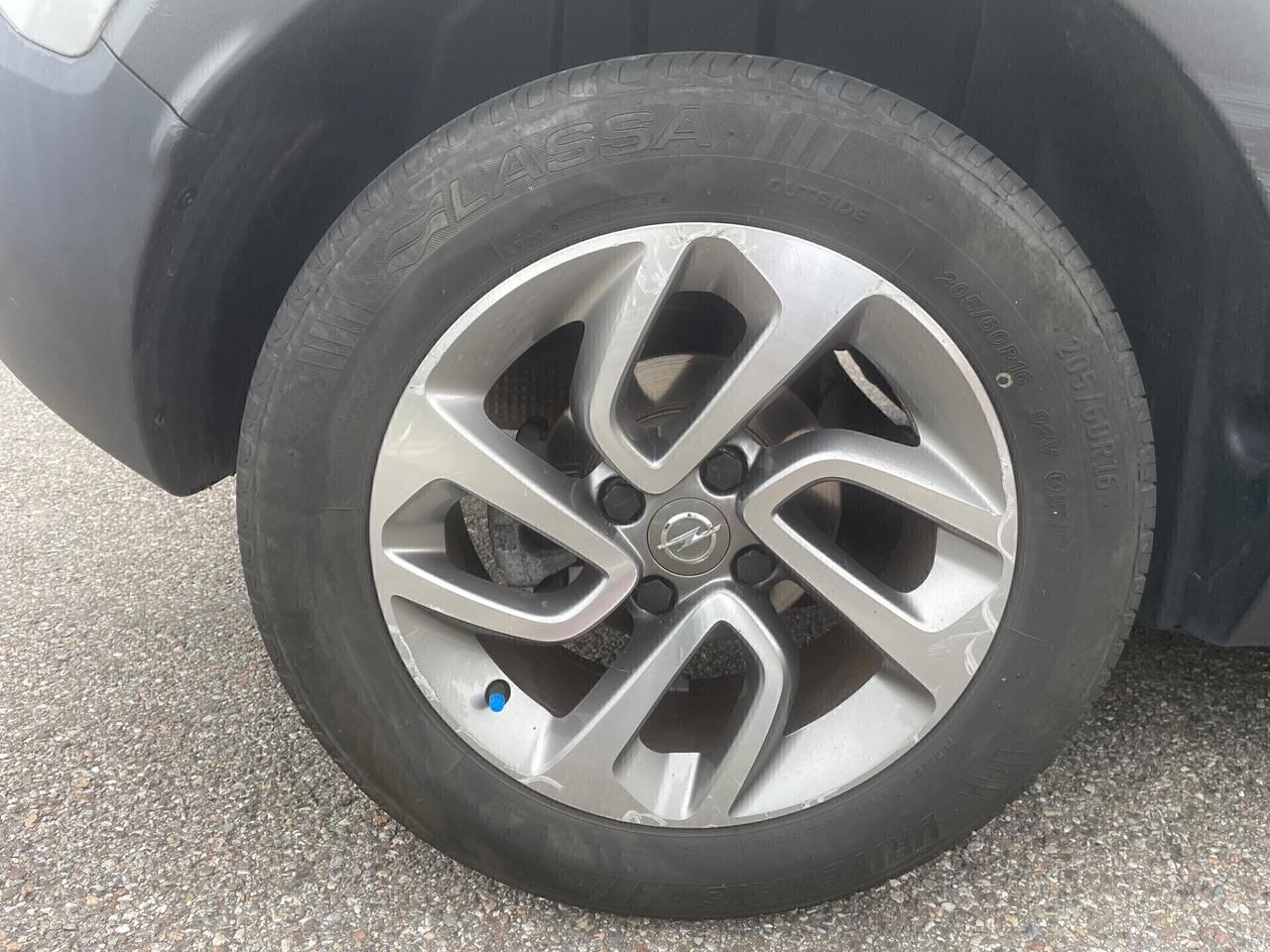 Opel Crossland X 1.2 Turbo 12V 110 CV*Automatilk*Neopatentati*