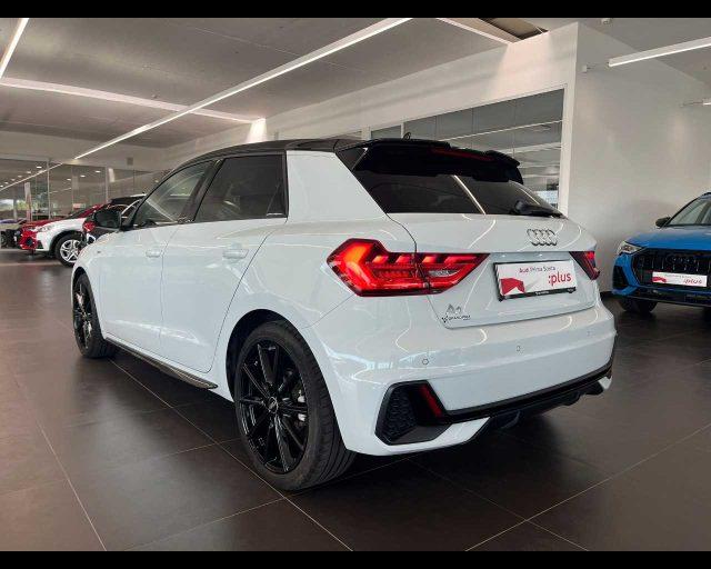 AUDI A1 SPB 30 TFSI S tronic Identity Black
