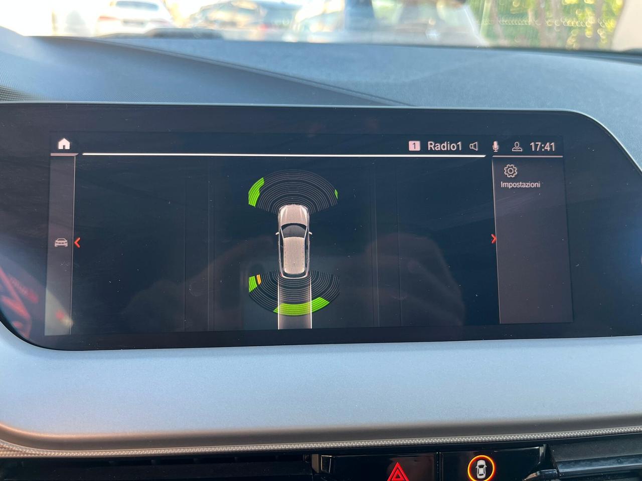 Bmw 116 116d 5p. Business Advantage