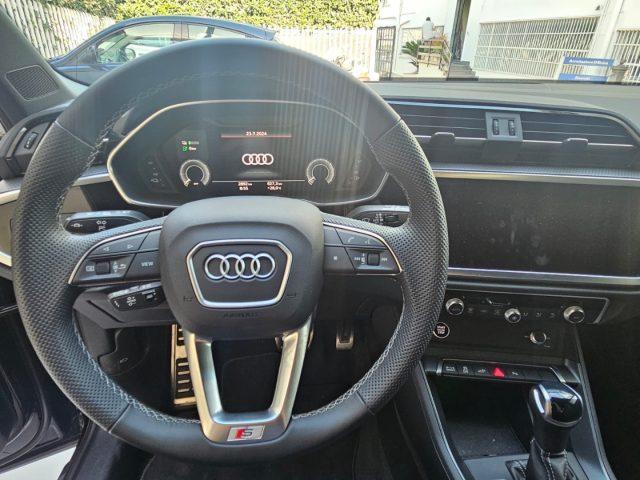 AUDI Q3 45 TFSI e S tronic Identity Black Sline da ?499,00