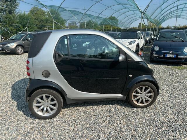 Smart ForTwo 700 coupé passion (45 kW)