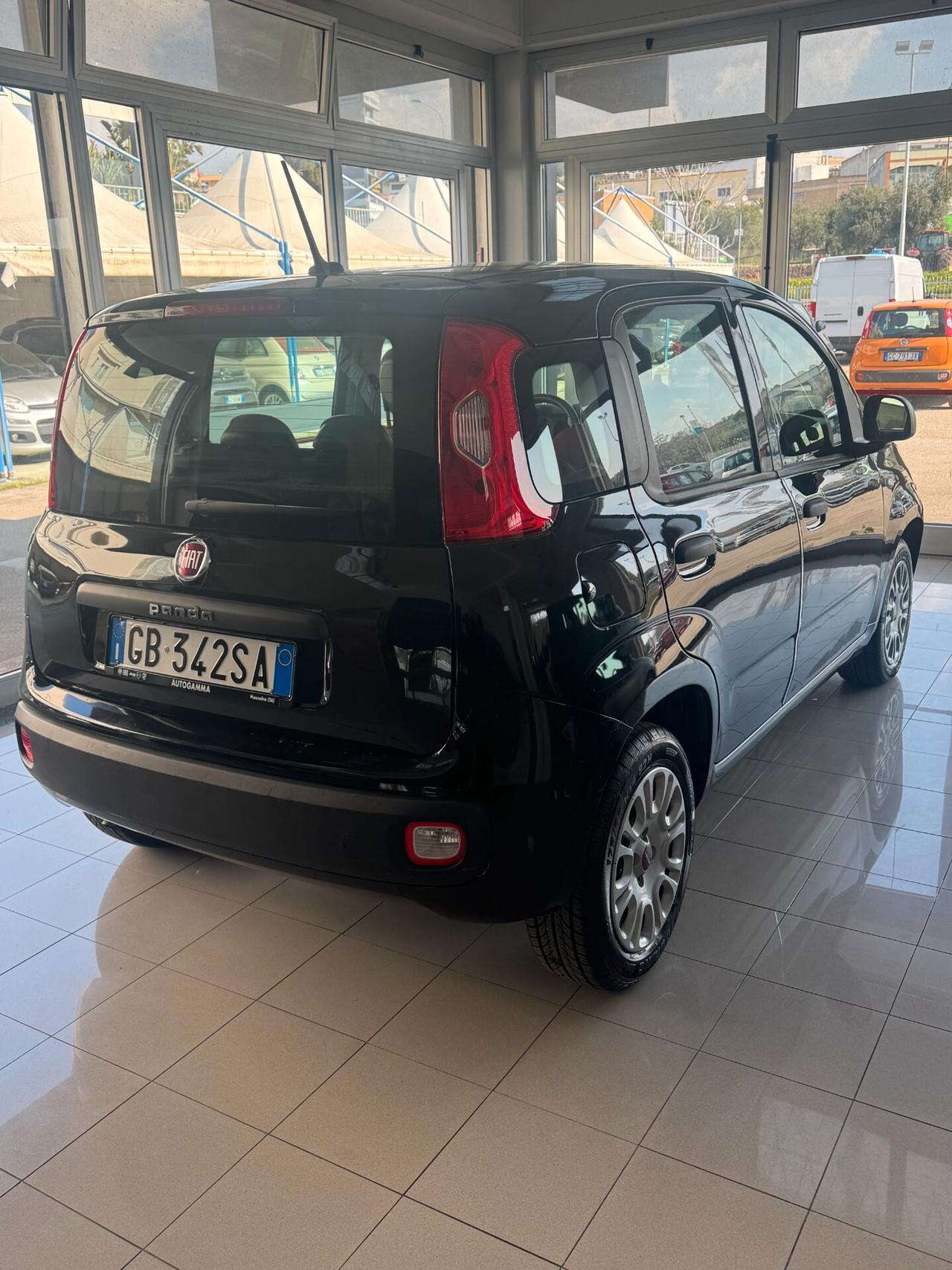 FIAT PANDA 1.2 BZ- 5 POSTI