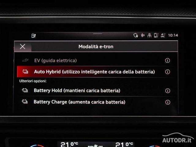 AUDI Q3 45 TFSIe S-Tronic 2xS-Line Retrocamera, Cerchi 19"