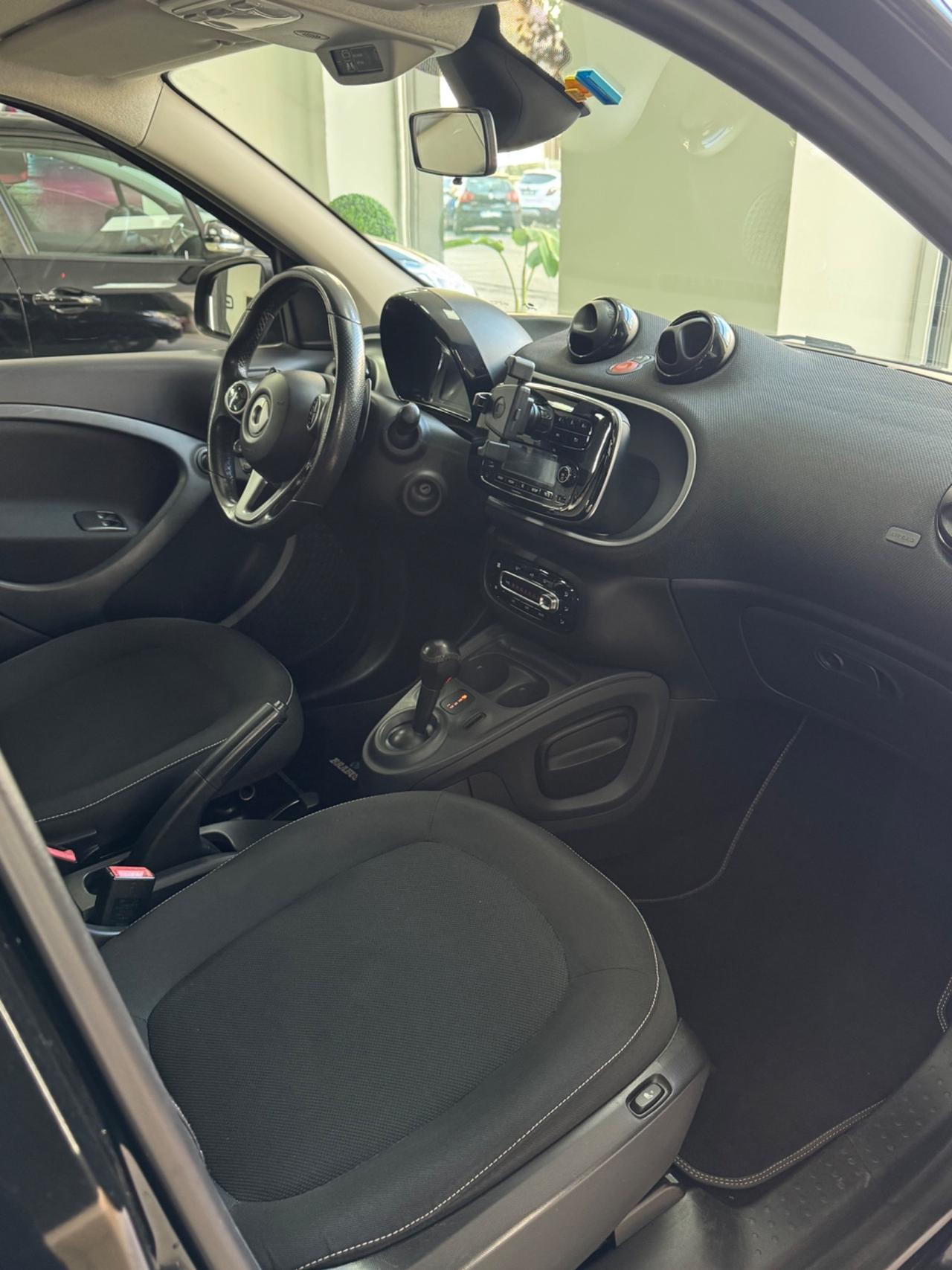 Smart ForFour 70 1.0 Passion