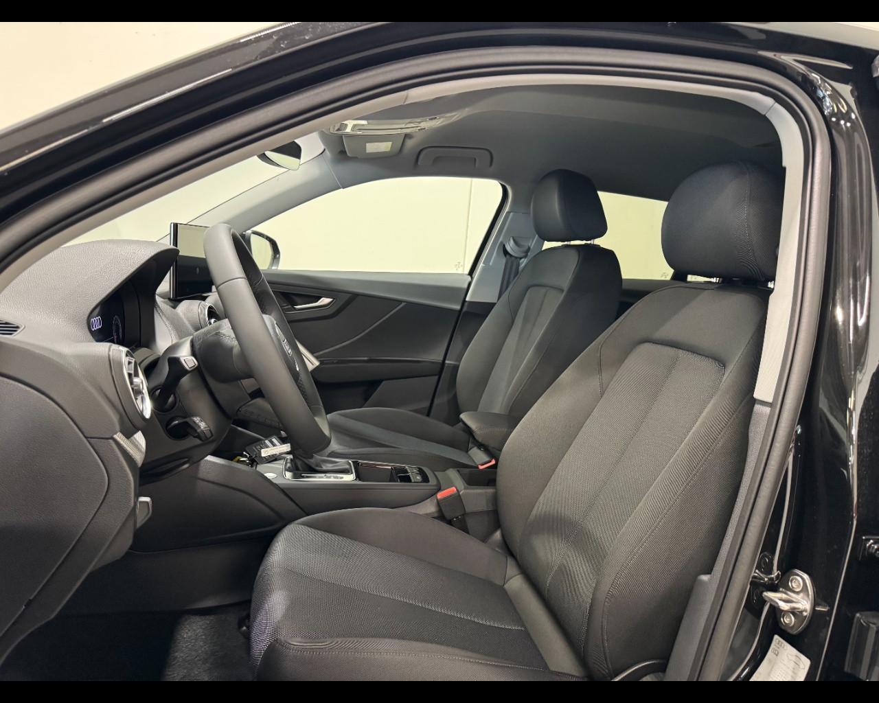 AUDI Q2 35 TFSI S-TRONIC S LINE EDITION