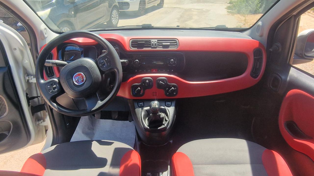 Fiat Panda 0.9 TwinAir Turbo Natural Power Lounge