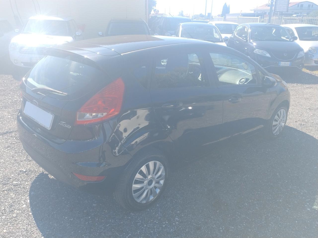 Ford Fiesta 1.6 TDCi 95 CV 5p. Titanium