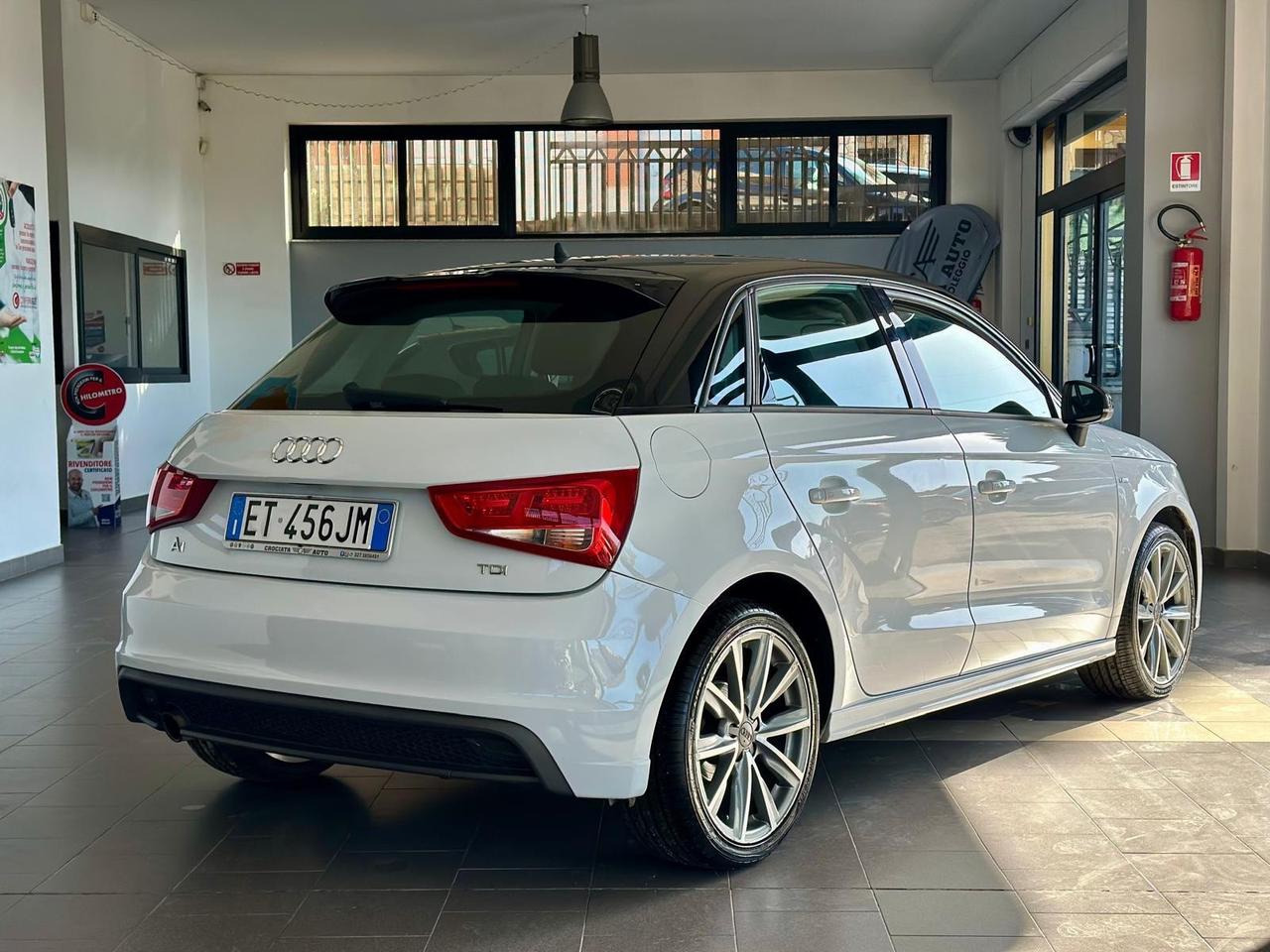 Audi A1 1.6 TDI S tronic line edition