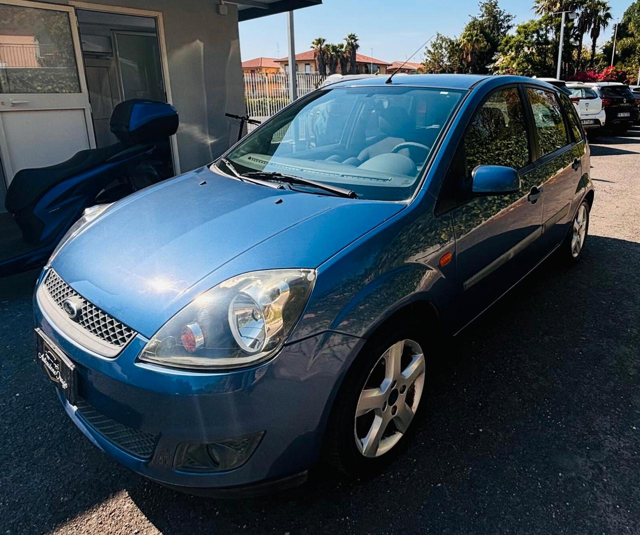 Ford Fiesta 1.4 TDCi 5p. Titanium