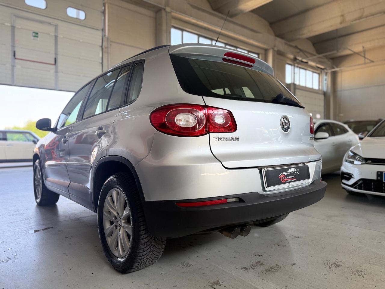 Volkswagen Tiguan 2.0 16V TDI DPF Track & Field (28°)