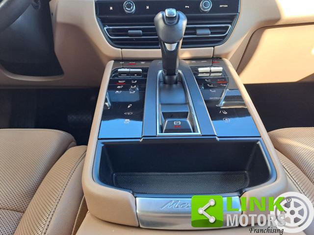 PORSCHE Macan 2.0 PDK