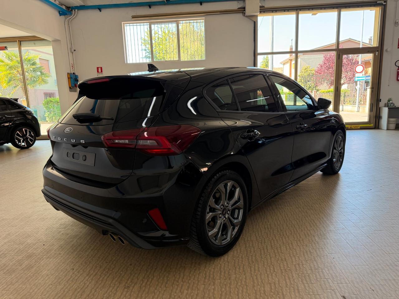 Ford Focus 1.0 Hybrid 155 CV Powershift 5p. ST-Line 2025 Automatic