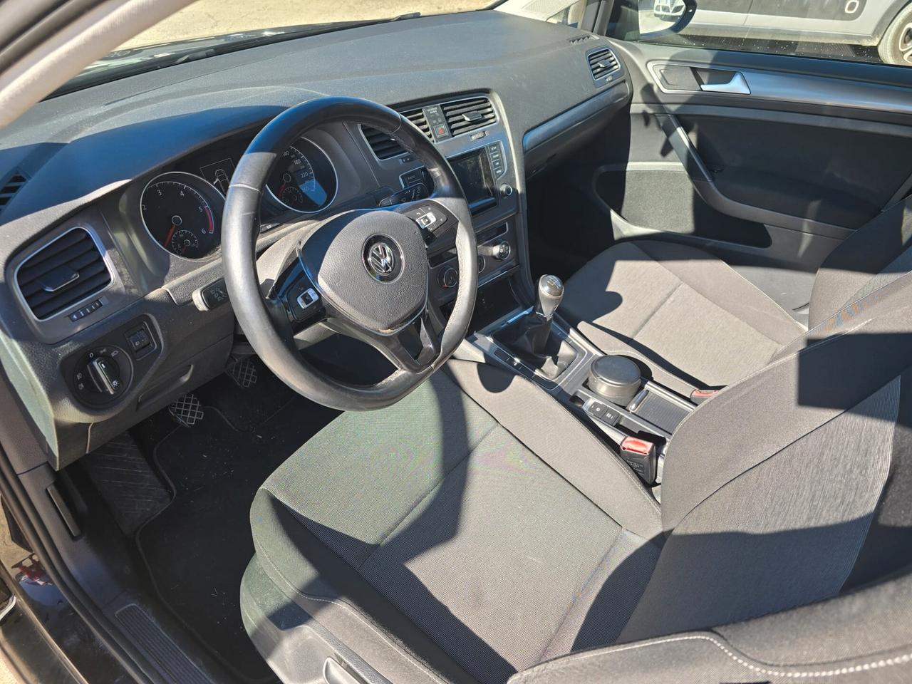 Volkswagen Golf 1.6 TDI 5p. Trendline BlueMotion Technology