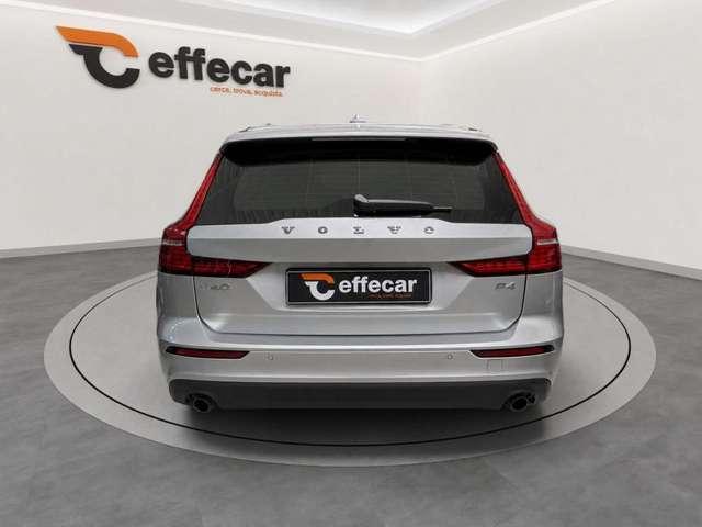 Volvo V60 B4 D Autom. Momentum Business