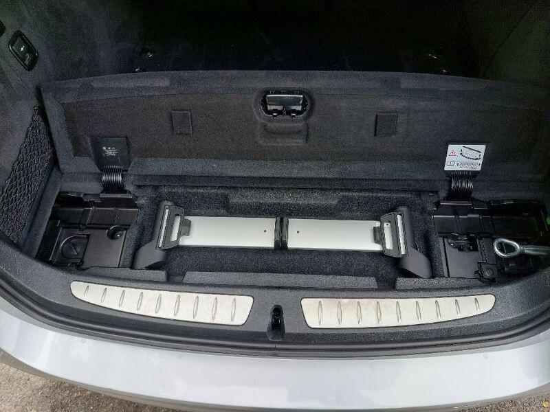 Bmw 320 320d Touring Sport gomme nuove tagliandata euro6b