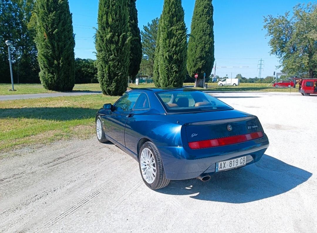 Alfa Romeo GTV 2.0i 16V ASI CRS