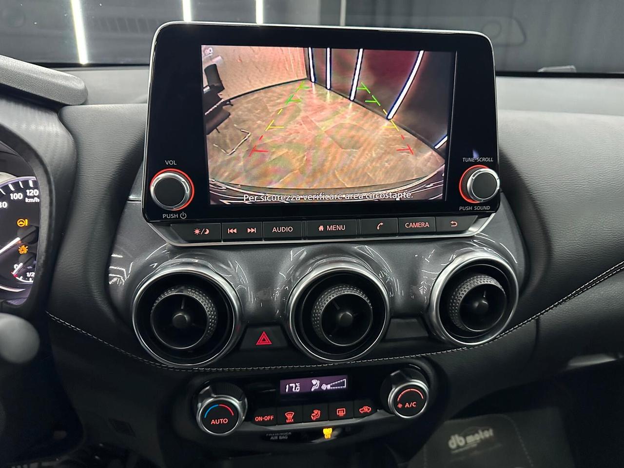 Nissan Juke 1.0 DIG-T 114 CV N-Connecta