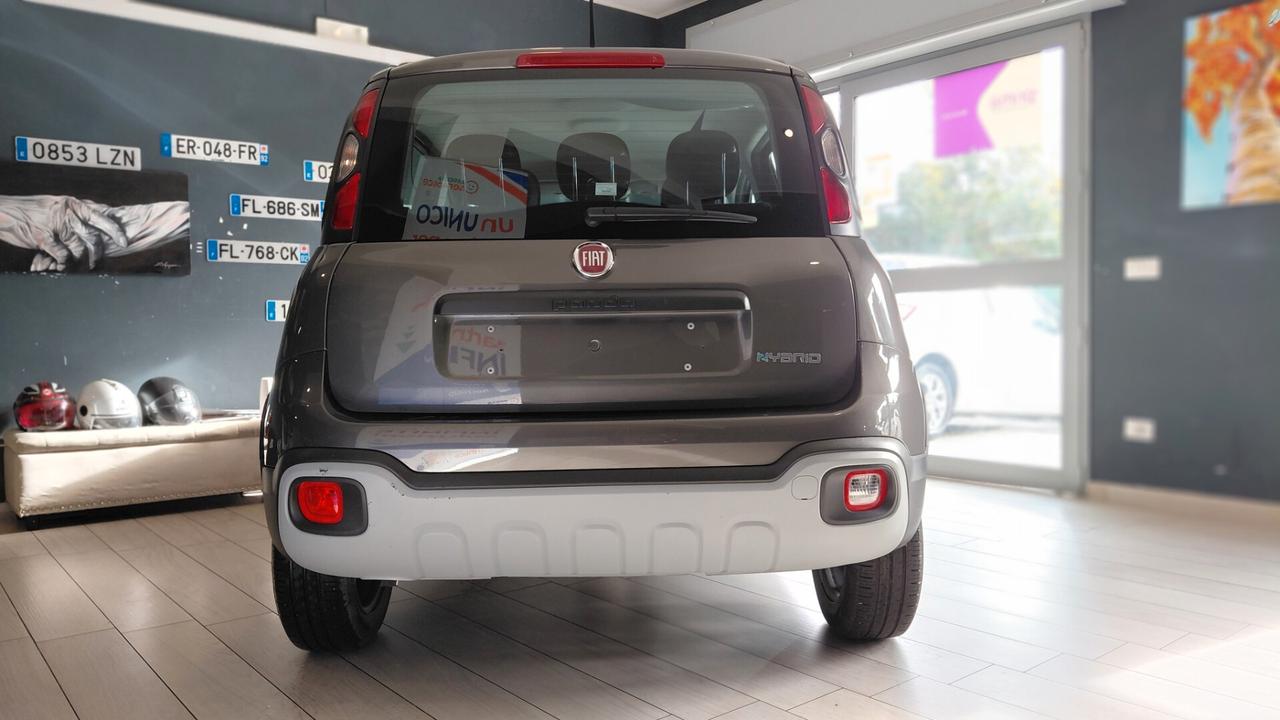 Fiat Panda 1.0 FireFly S&S Hybrid Garmin