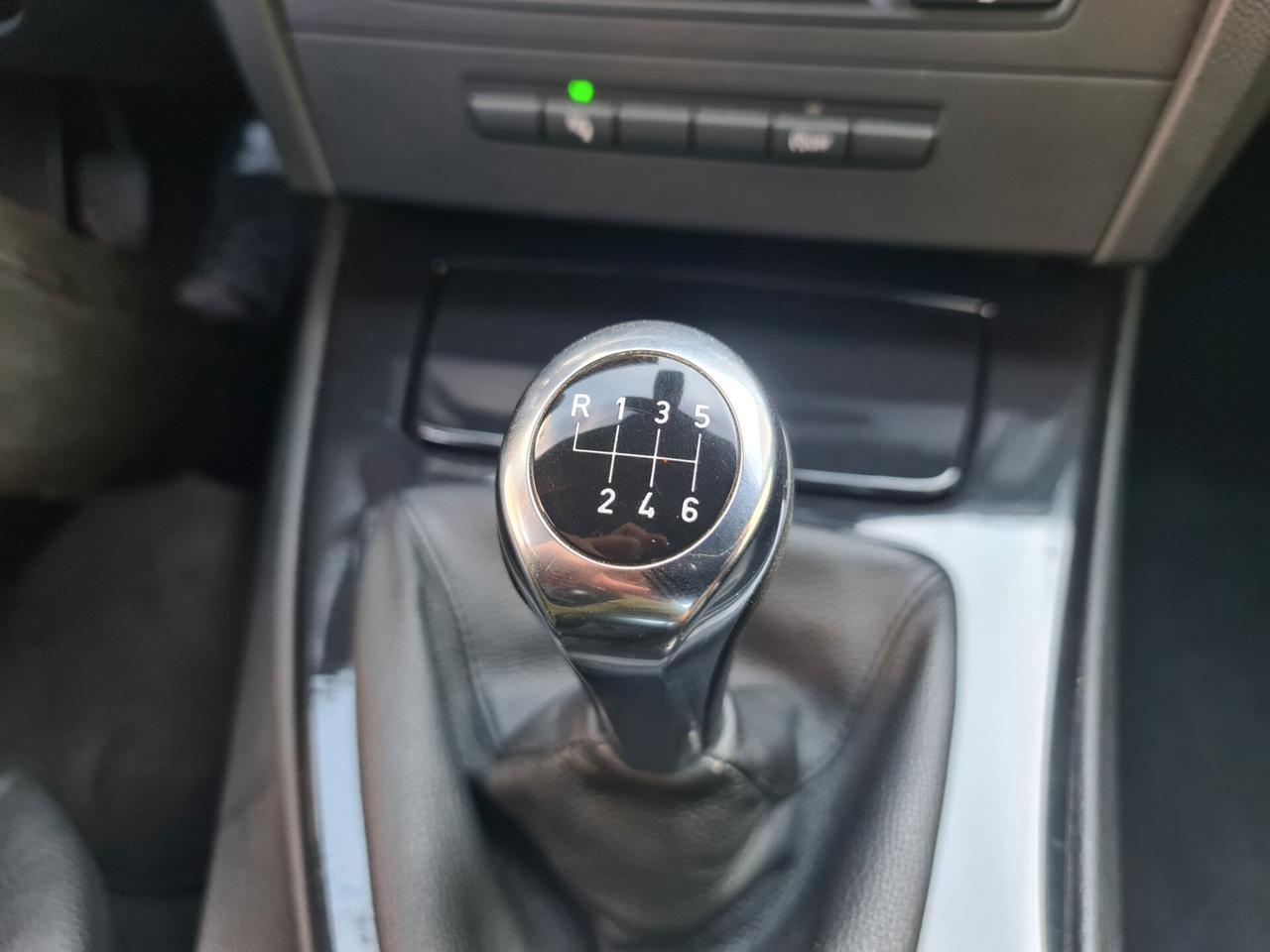 Bmw 320i cat Cabrio Futura - Km. certif.