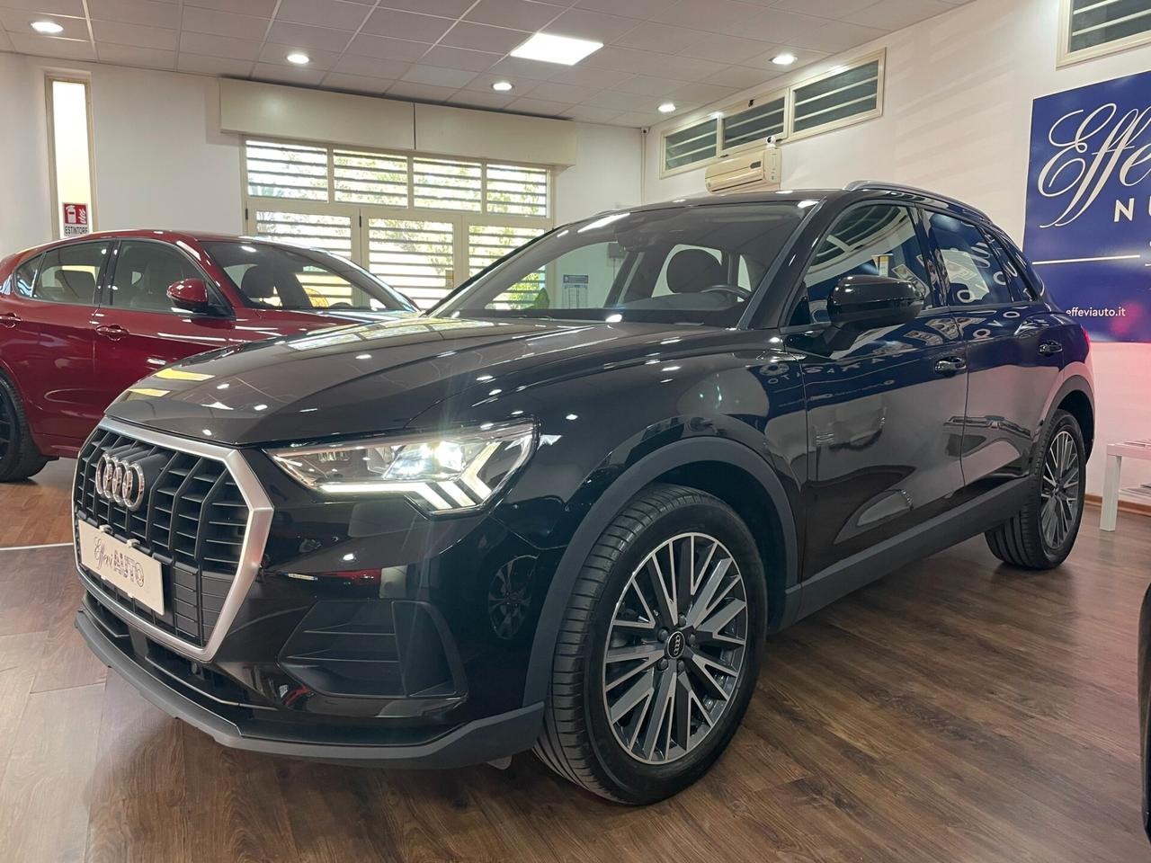 AUDI Q3 35 2.0 TDI 150CV BUSINESS