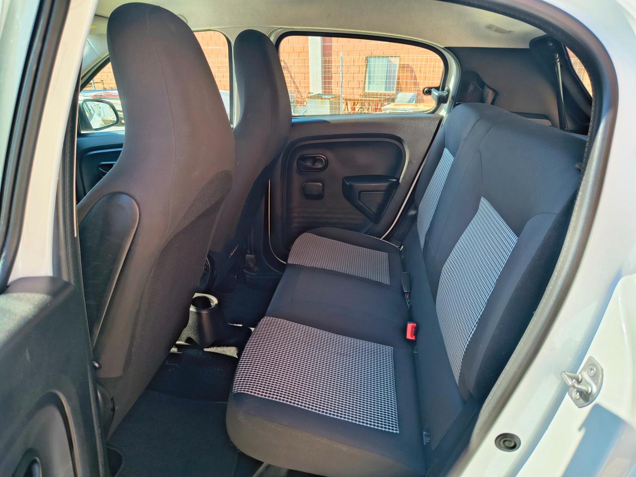 Renault Twingo SCe 65 CV Duel