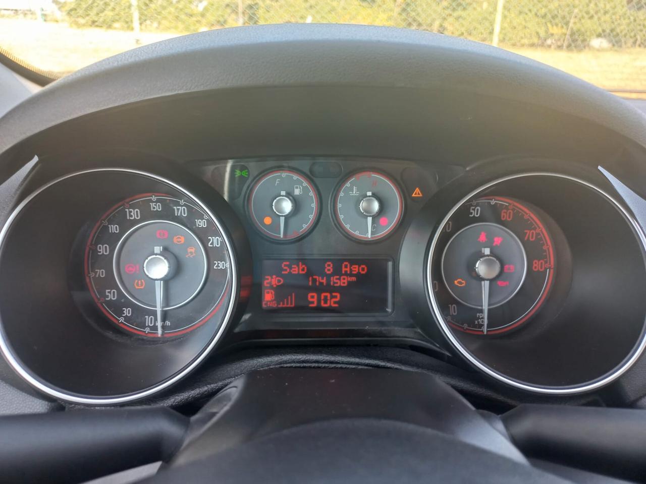 Fiat Punto 1.4 8V 5 porte Natural Power Lounge METANO - GRANDINATA