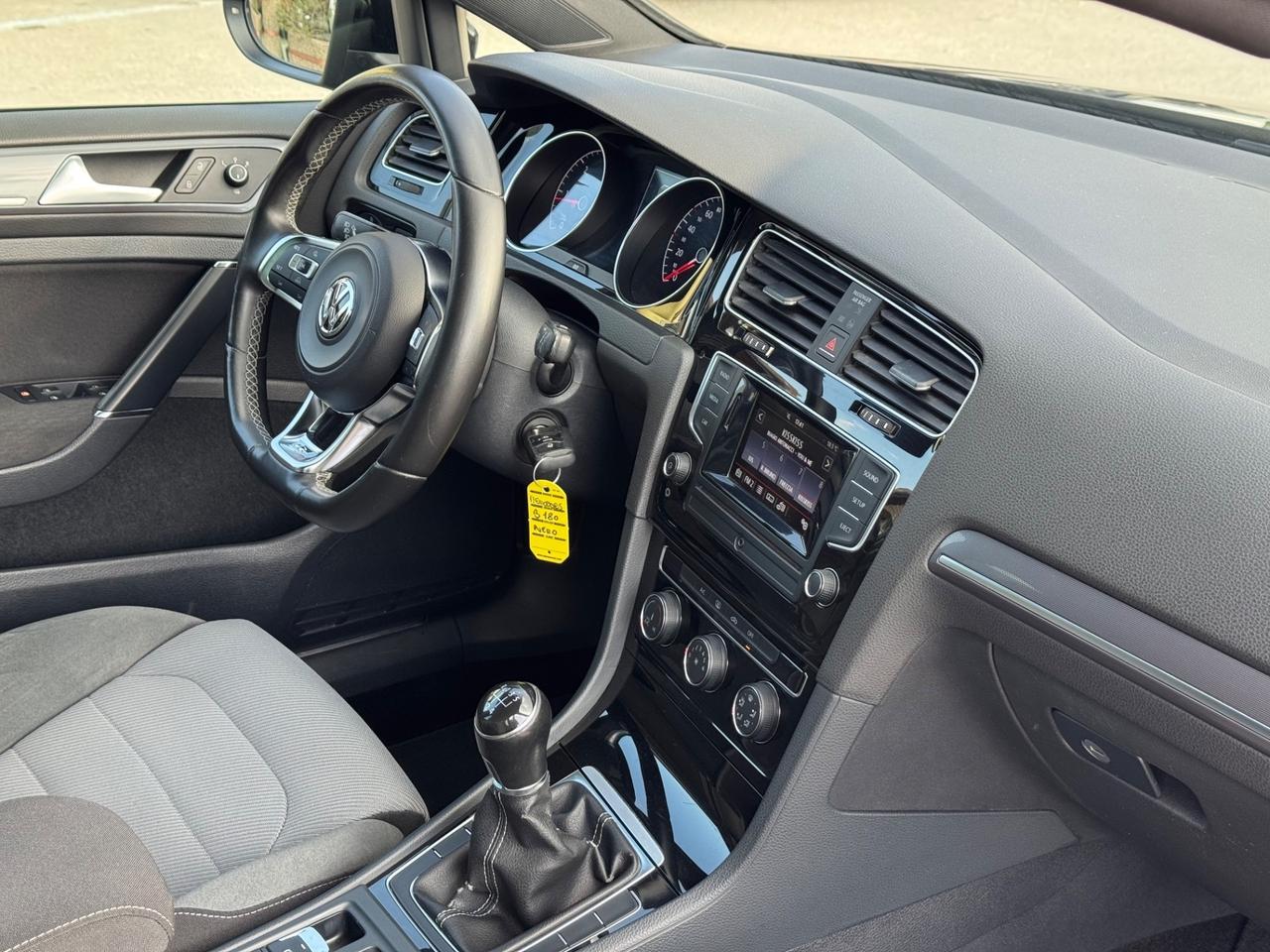 Volkswagen Golf 1.6 TDI 110 CV 5p. R-LINE