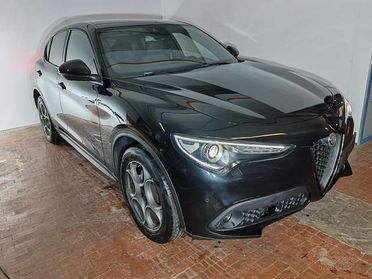 Alfa Romeo Stelvio 2.2d 190cv AT8 Q4 Sprint Navi+Camera + Palette