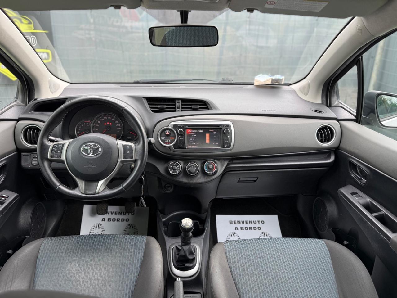 Toyota YARIS 1.0 BENZINA LOUNGE RETROCAMERA FULL