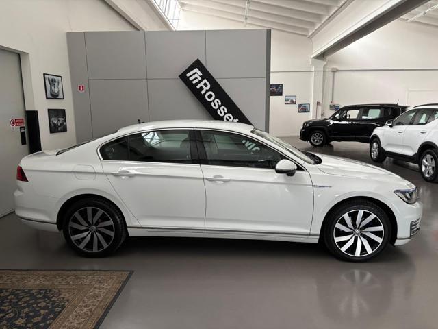 VOLKSWAGEN Passat 1.4 GTE DSG Plug-In-Hybrid