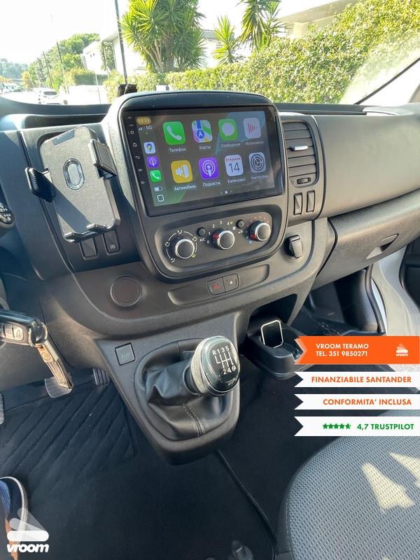 RENAULT Trafic 2.0 dCi 120CV DISABILI