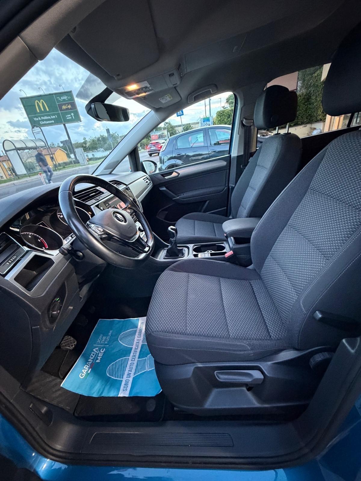 Volkswagen Touran 2.0 TDI 122 CV Executive BlueMotion 7 POSTI