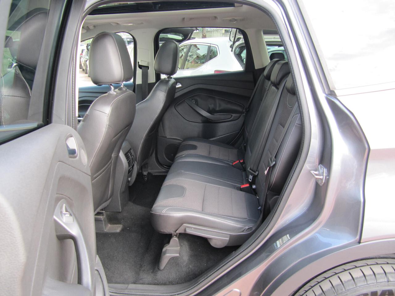 Ford Kuga 2.0 TDCI 140 CV 4WD - AUTOMATICO+TETTO