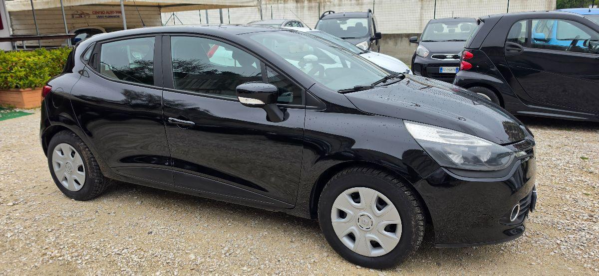 RENAULT Clio 1.2 75 CV GPL 5p. Live