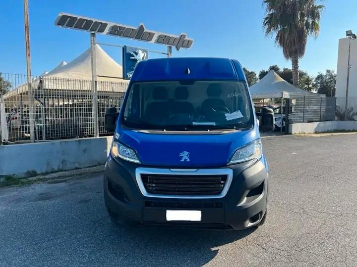 Peugeot Boxer 335 2.2 BlueHDi 140 S&S L2H2