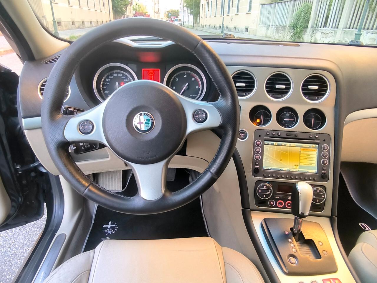 Alfa Romeo 159 2.4 JTDm 20V Sportwagon Exclusive Q-Tronic