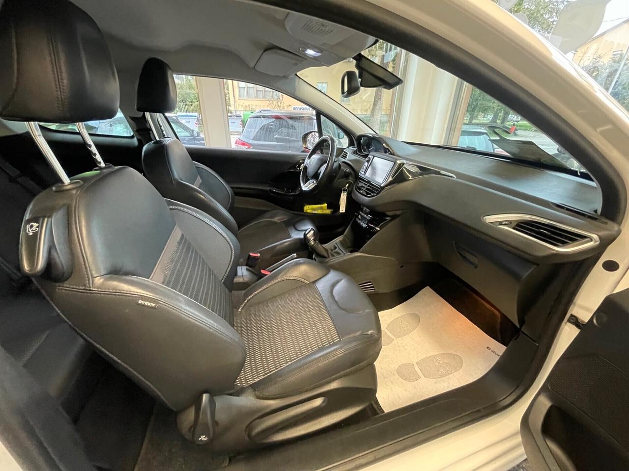 Peugeot 208 1.4 VTi 95 CV 3p. Allure