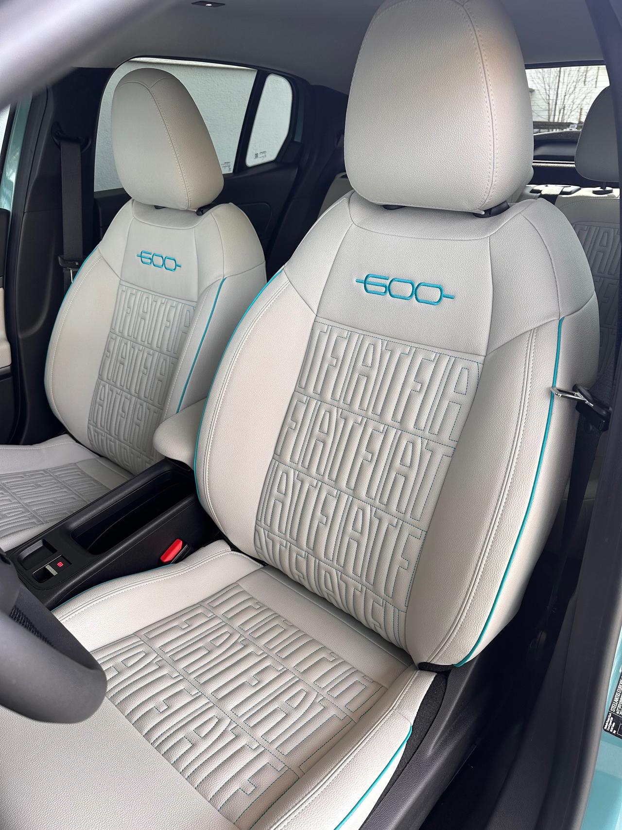 Fiat 600 1.2 hybrid La Prima 110cv auto