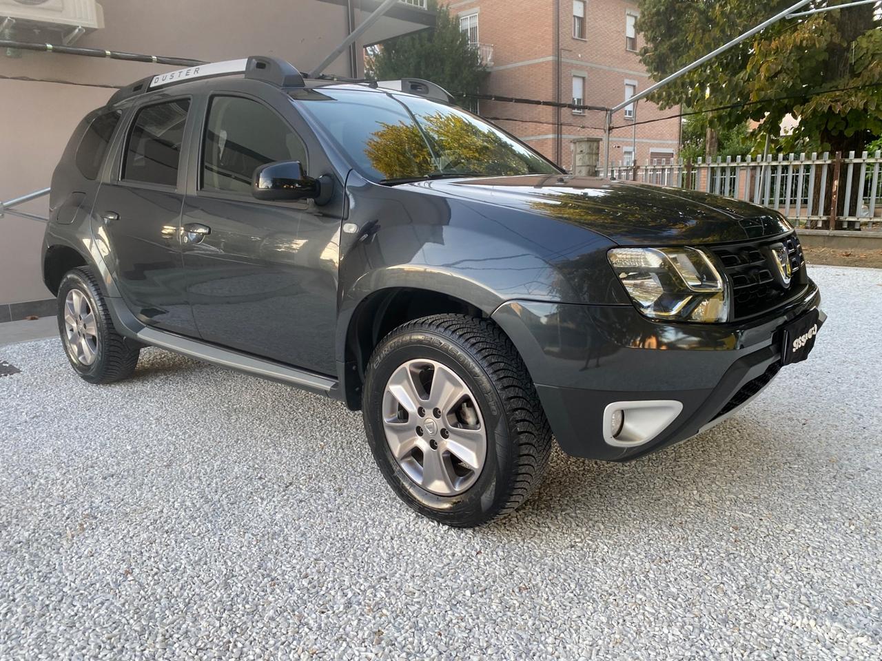 Dacia Duster 1.5 dCi 110 CV S&S 4x2 Black Shadow NEOPATENTATI!!!